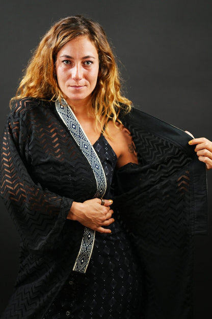 URBAN KIMONO BLACK