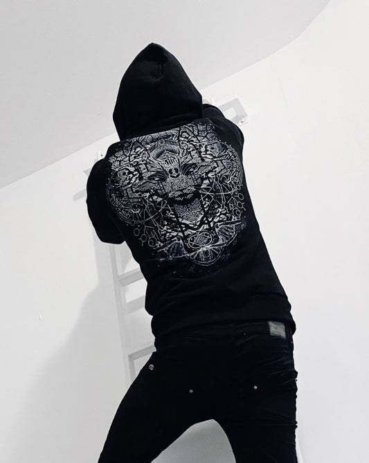 DIGITAL NATURE MAN  Zip Hood In Black