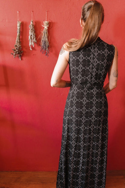 JULIETA Maxi Dress In EA Black Print