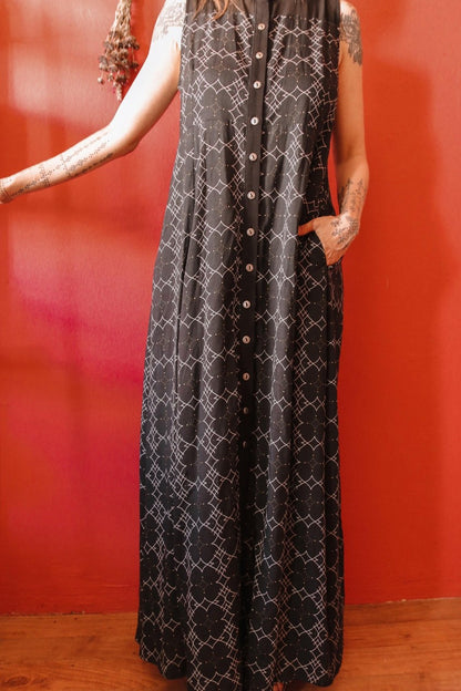 JULIETA Maxi Dress In EA Black Print
