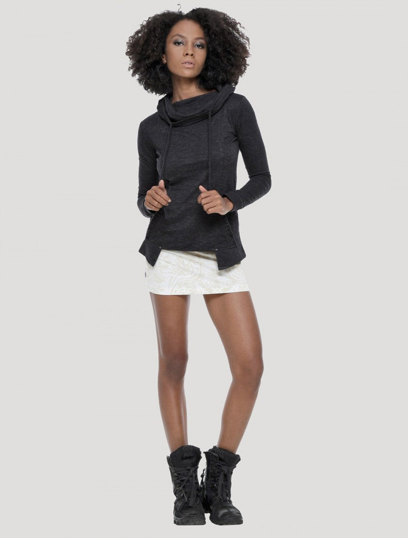 SAMU Turtle Neck Sweater In Black