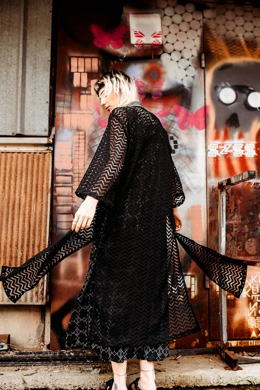 URBAN KIMONO BLACK