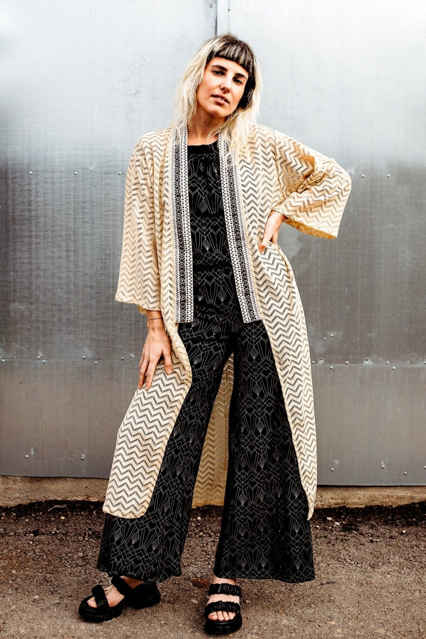 URBAN KIMONO CREAM