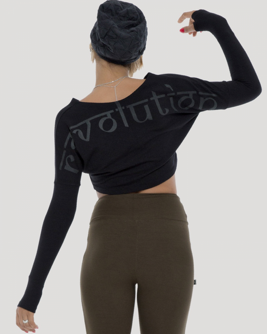 REVOL Long Sleeves Crop Top In Black
