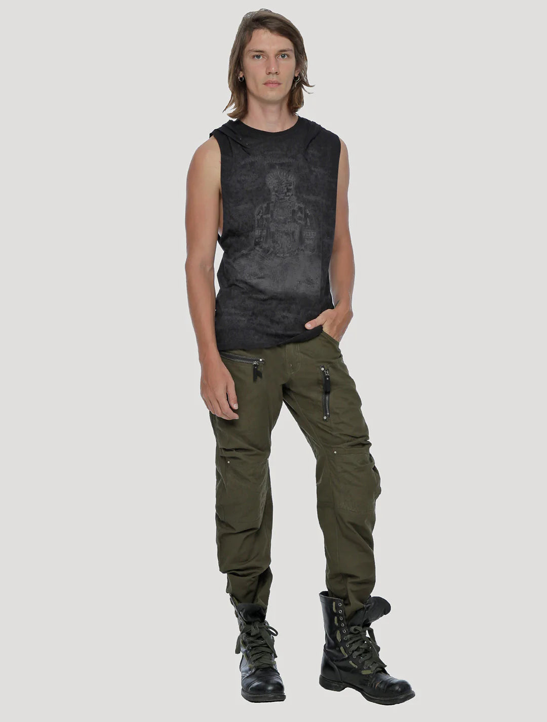 MAGNUS Pants In Olive