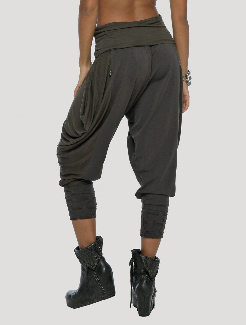 KIMO Pants In Olive
