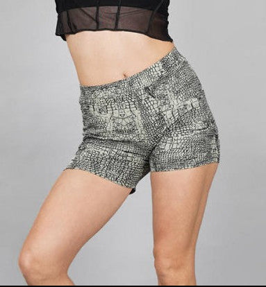 REPTILIA Shorts In Olive