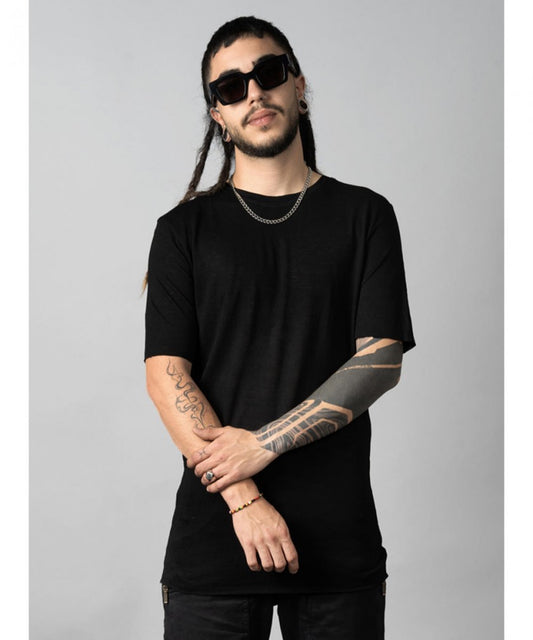 SAKAY T-Shirt In Black
