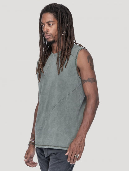 FASTBACK Sleeveless Tee In Washed Green