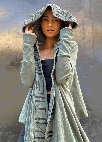 JAKA Cardigan In Olive/Black