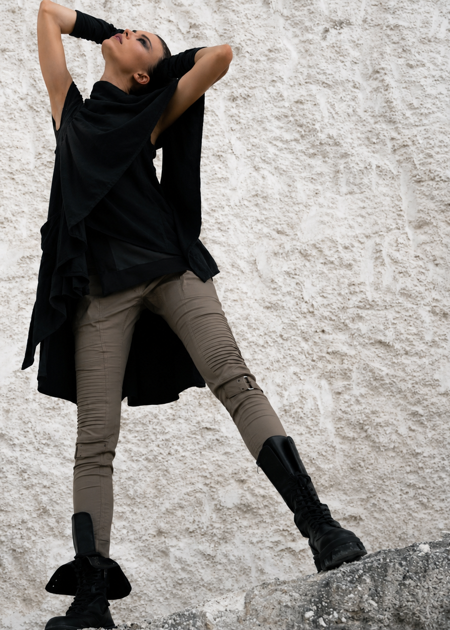 VIRGO Draped Kaftan Tunic In Black