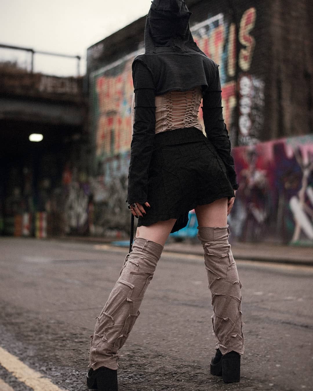 ABSTRACT PECOA Leg Warmers - Cement