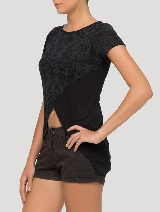 CROSSOP Top In Black