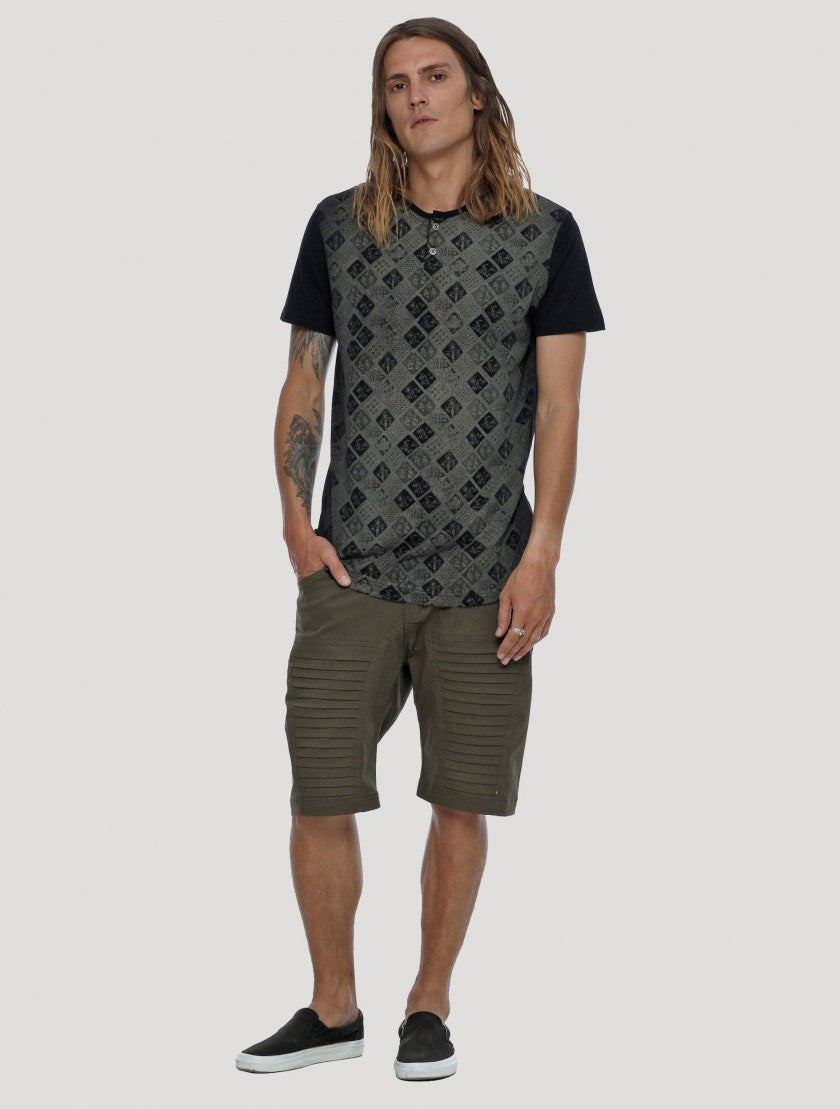 BATIK T-Shirt In Black