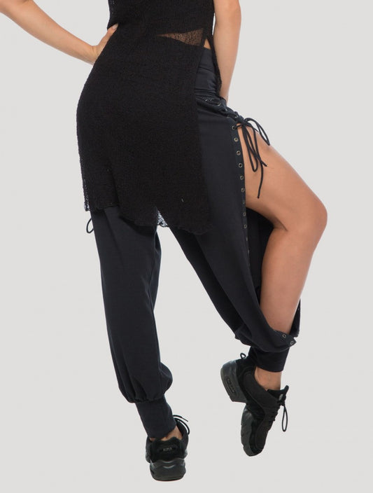 REXI Pants In Black