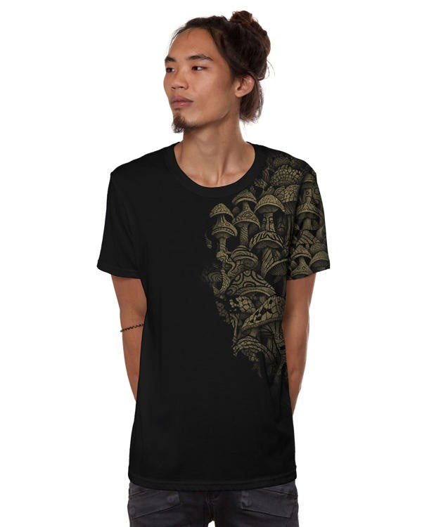 DEEP FOREST  T-Shirt In Black