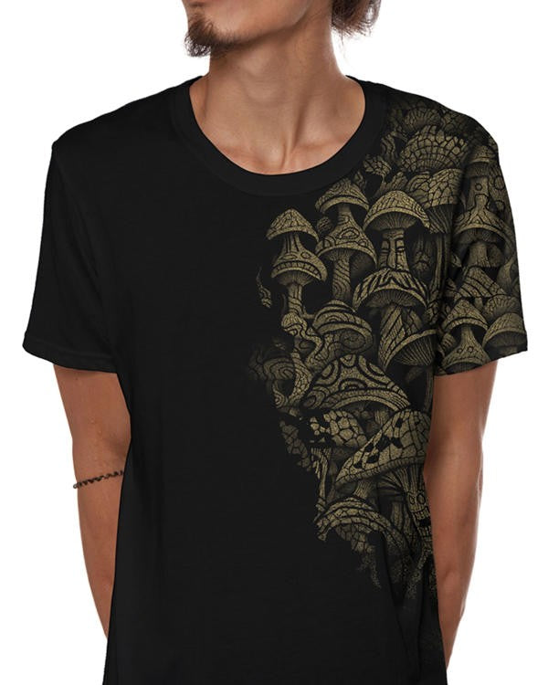 DEEP FOREST  T-Shirt In Black