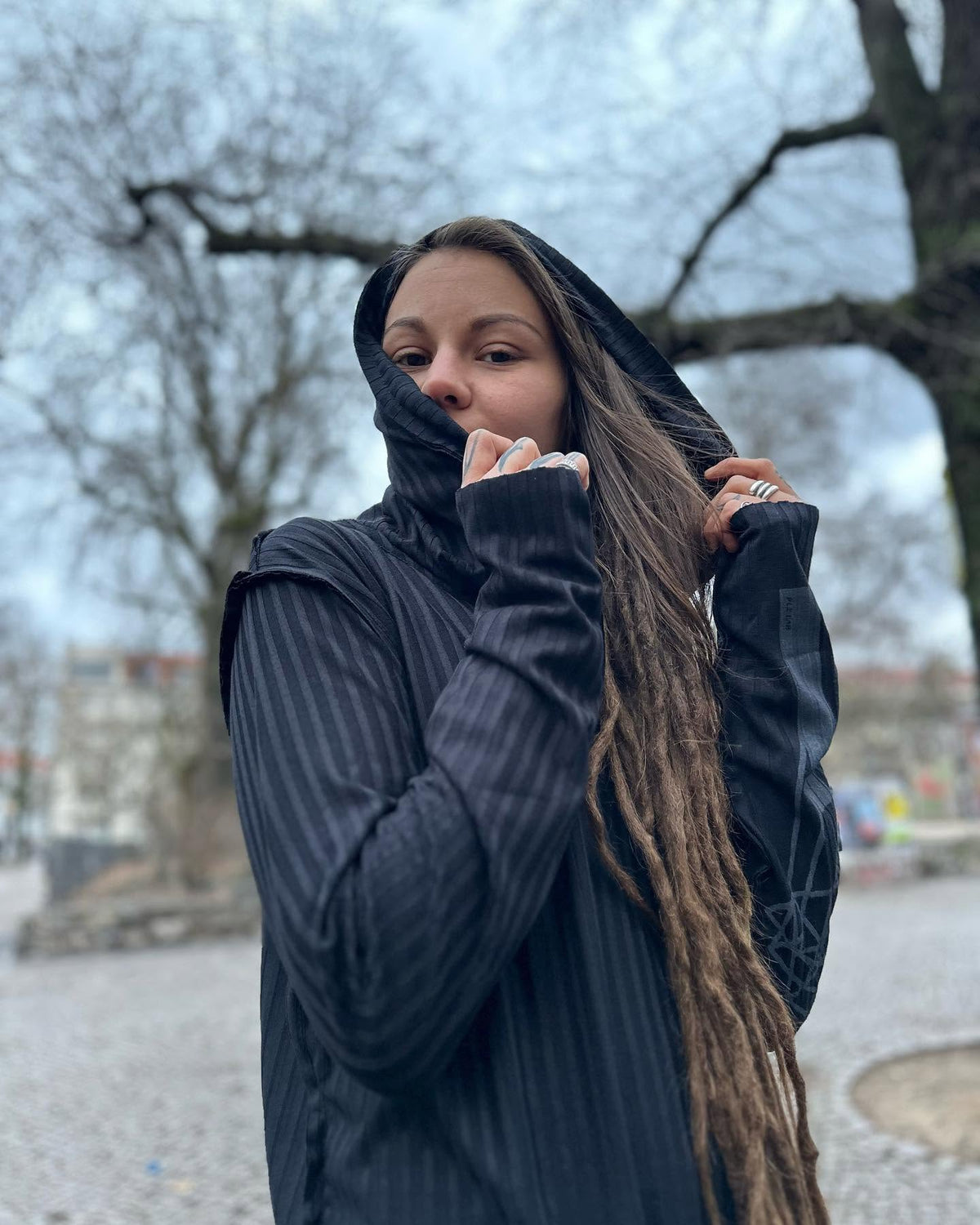 CATALIST WO Hooded Shirt In Black