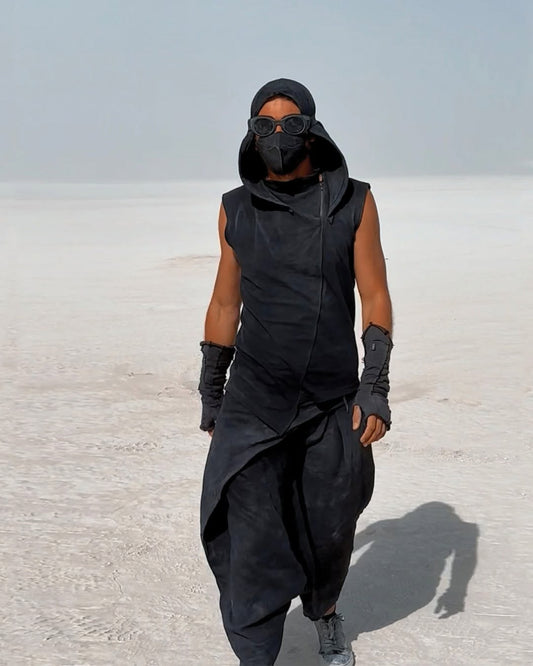 SHEMESH Sleeveless Hooded Tee In Black