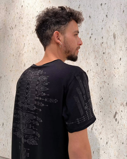 ASTARTA T-Shirt In Black