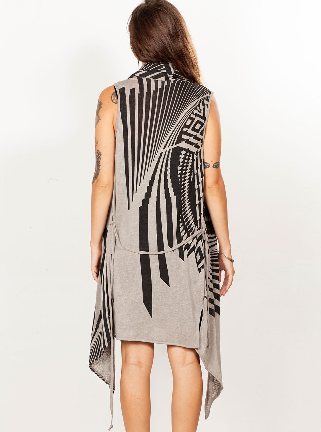 ATAR WO Kimono Vest In Sand Stone