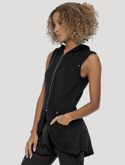 BASQUE Vest In Black