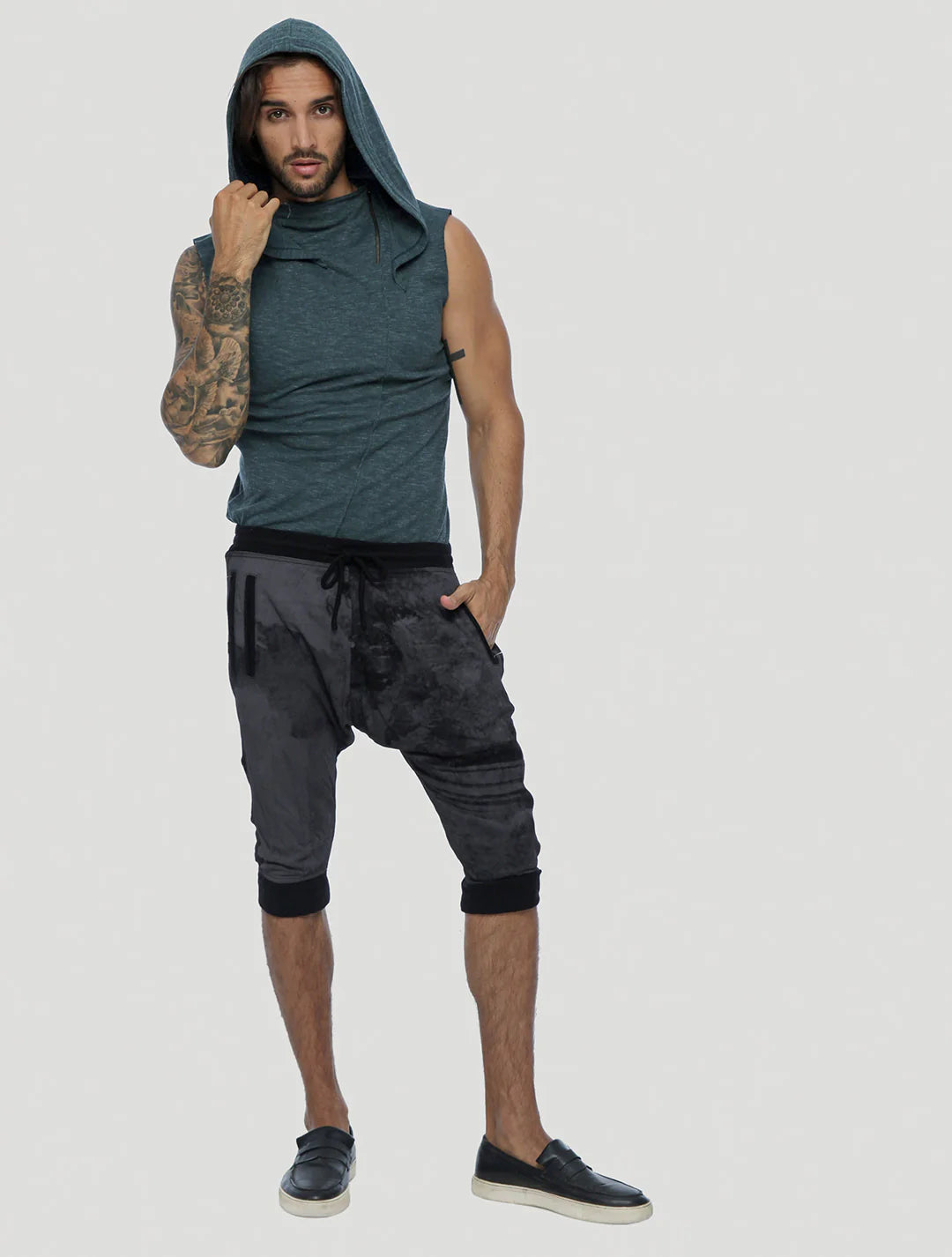 BRUSH Shorts In Black-Charcoal
