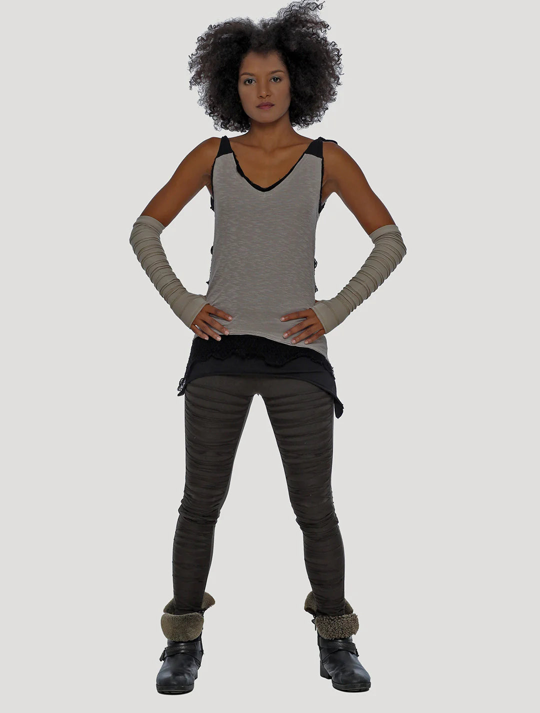 CHICA RMS Adjustable Sleeveless Top In Cement/Black