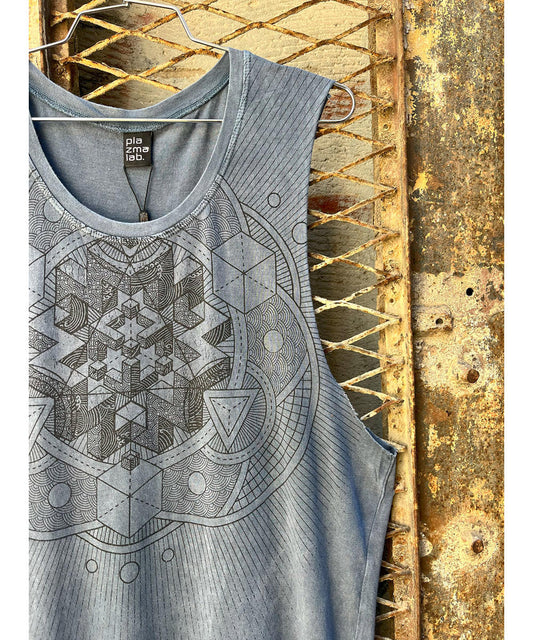 CUBE PIGMENT Tank Top In Grey