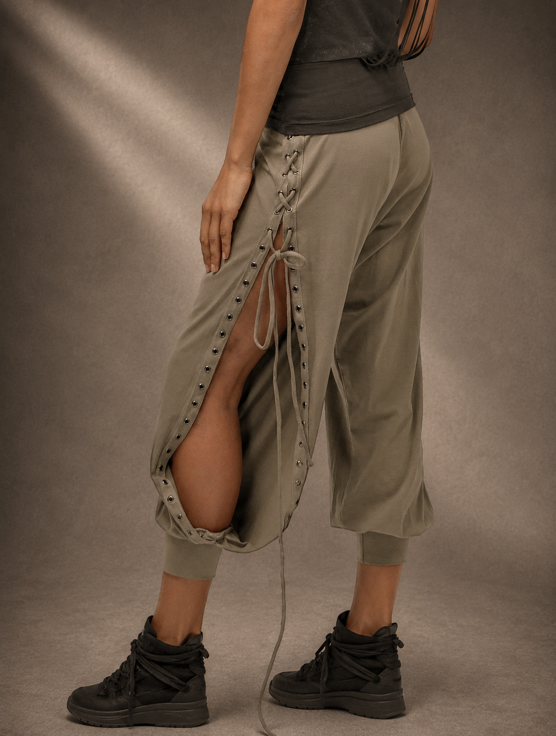 REXI Pants In Olive