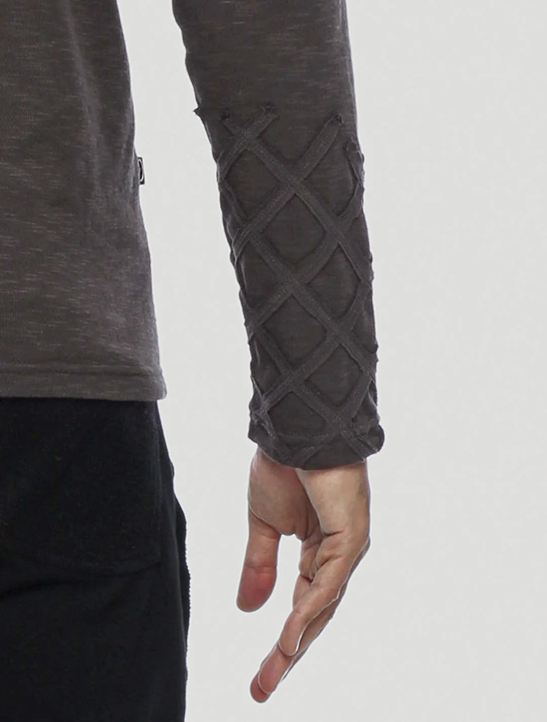 GAUDA Sweater In Olive-Noir