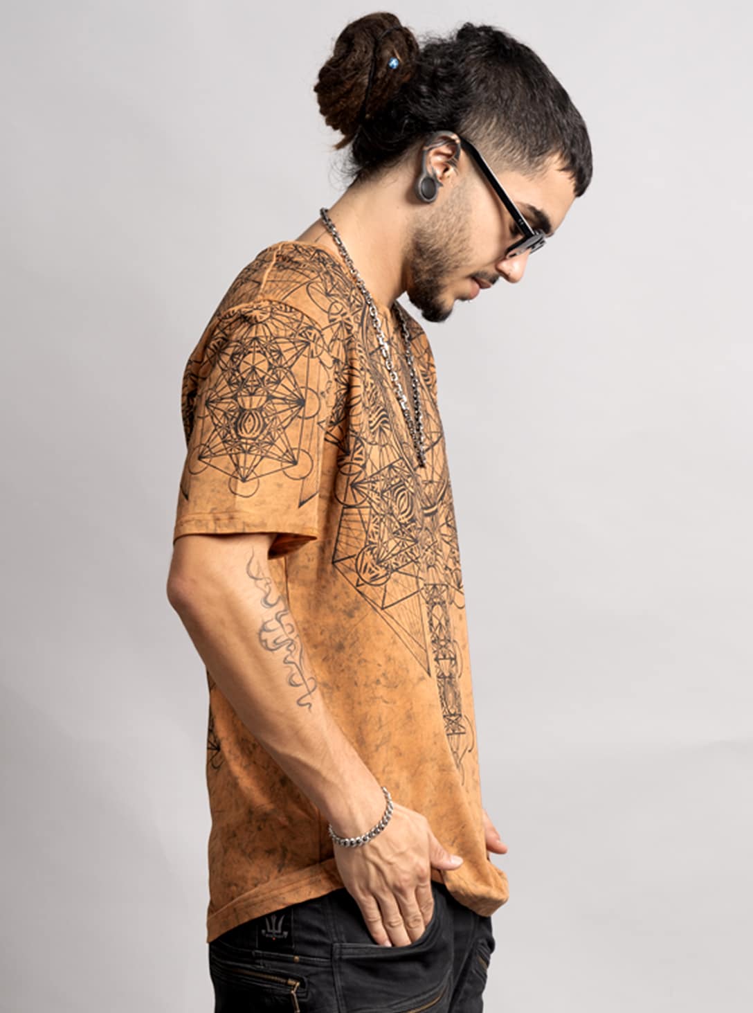 GRID THEORY T-Shirt In Orange Tie-Dye