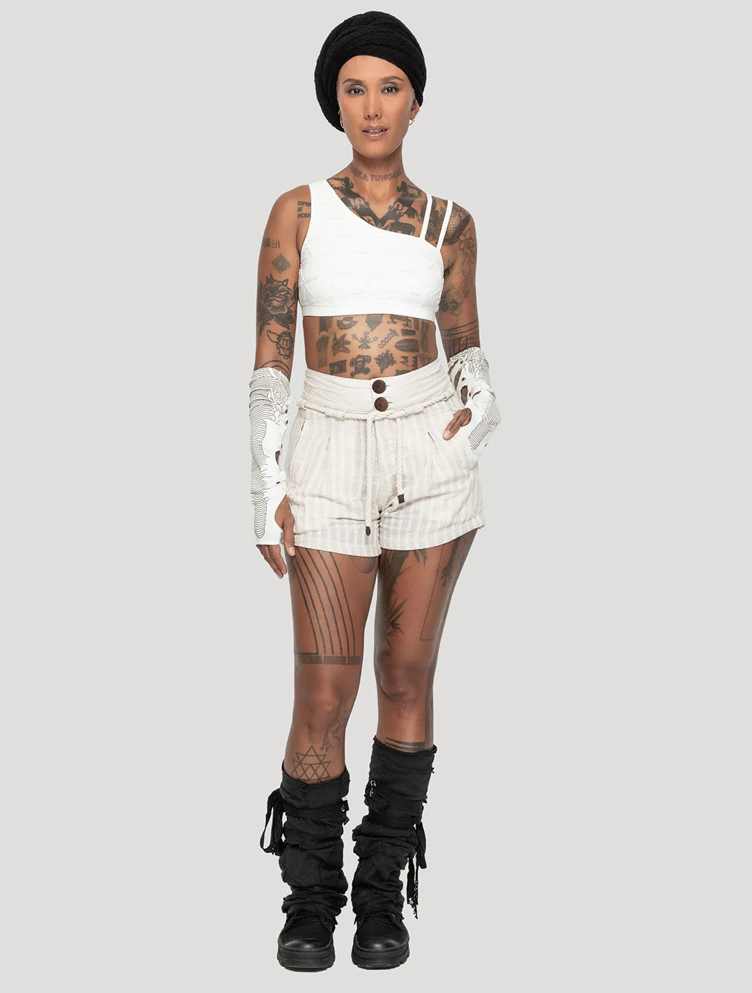 Hera Linen Shorts - Natural