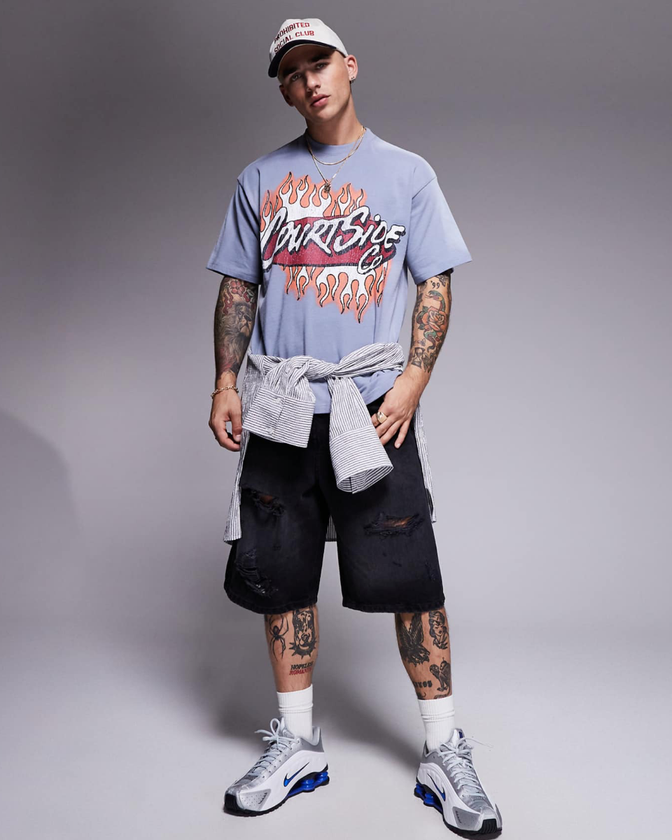 Courtside Contrast Logo Oversized 250 Gsm T-Shirt In Blue