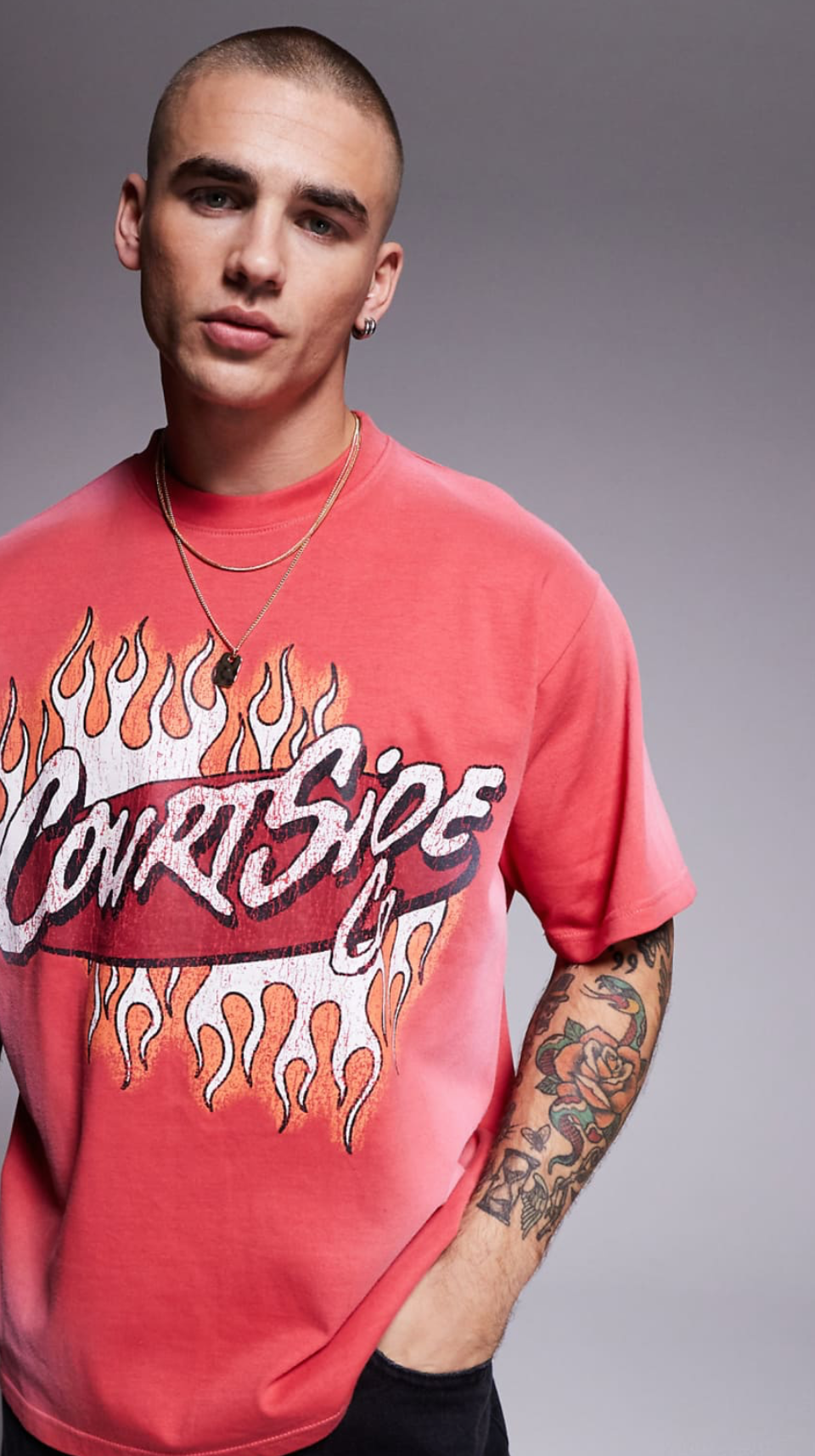 Courtside Contrast Logo Oversized 250 Gsm T-Shirt In Red