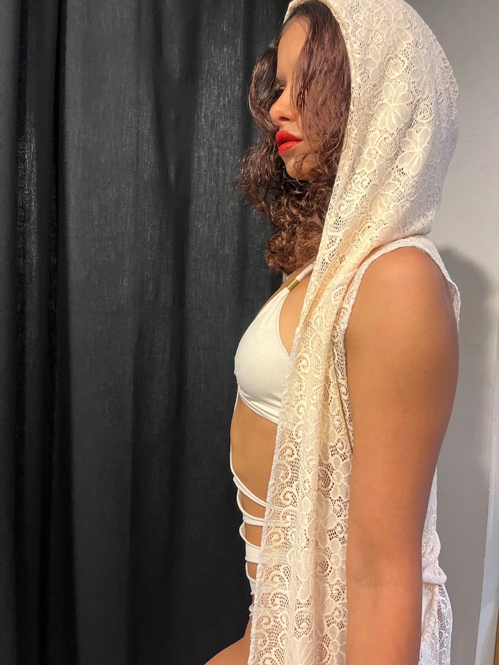 MAGIC Cream Lace Wrap Vest