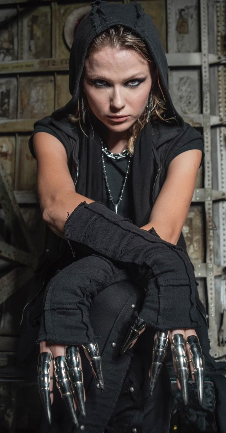 PATCHWORK Gloves In Black