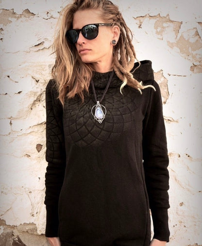 LOTUS Hood Sweat In Black