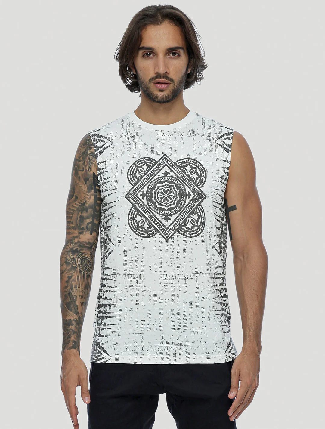 JAYA Sleeveless Tee In Off White