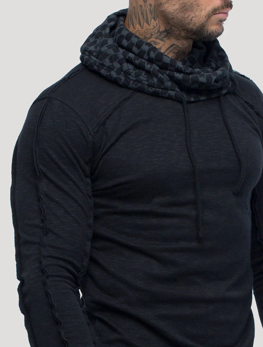 KAFIYA Hooded Jumper In Black