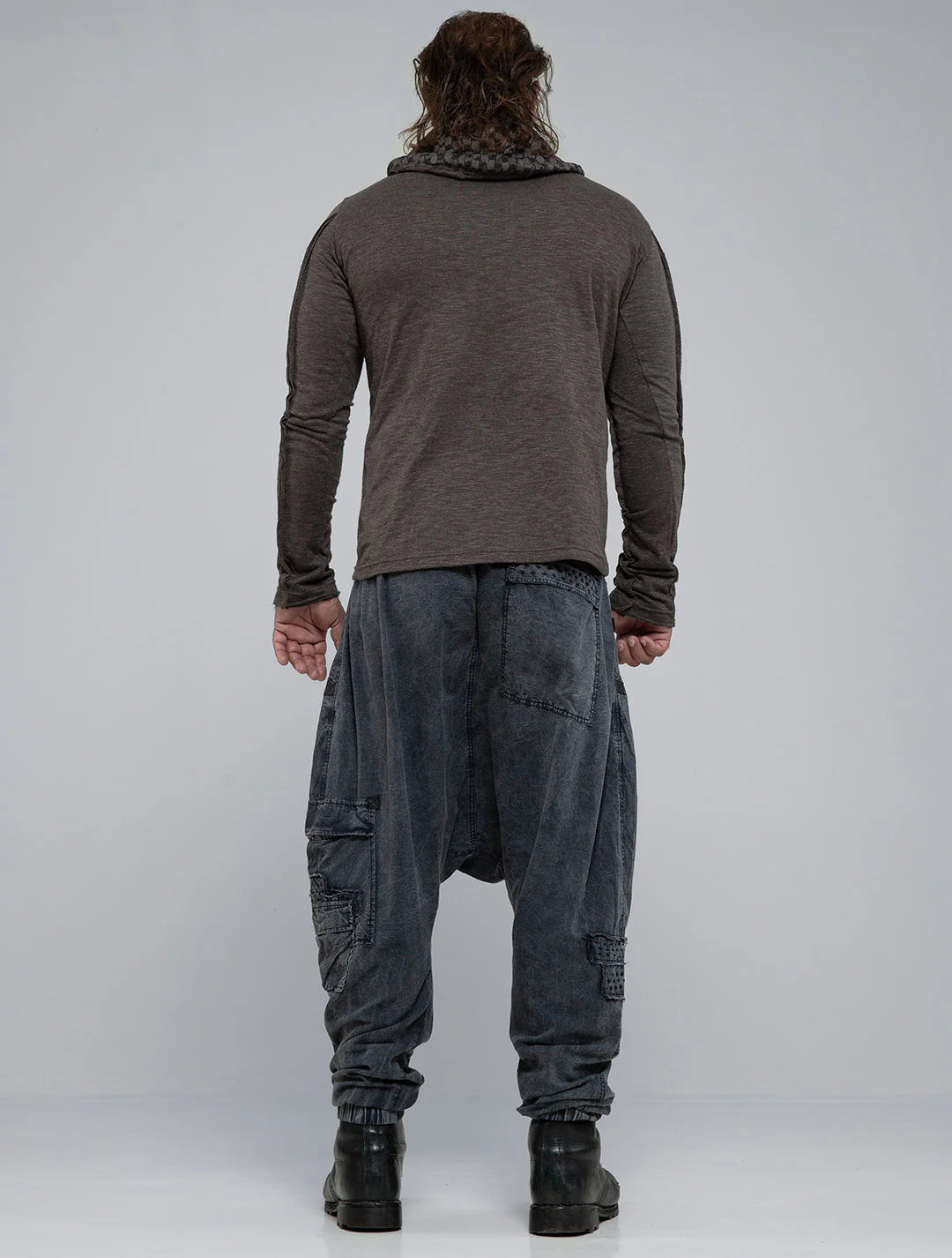 KAFIYA Hooded Sweater In Charocal