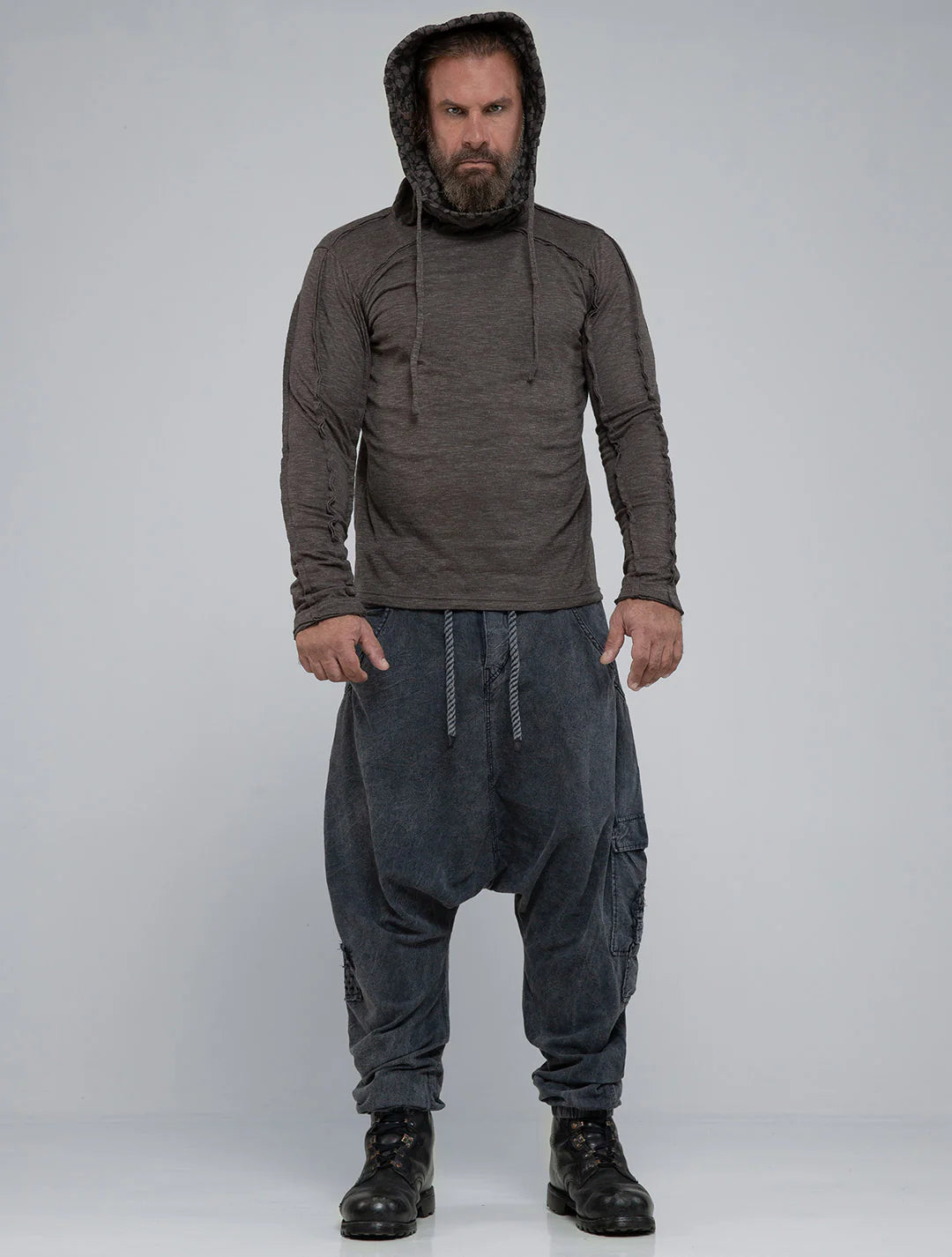 KAFIYA Hooded Sweater In Charocal