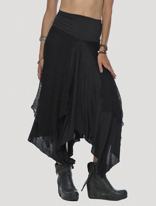 LE Skirt In Black