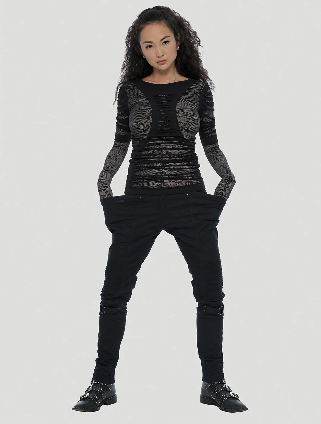LUKE Long Sleeve top In Black