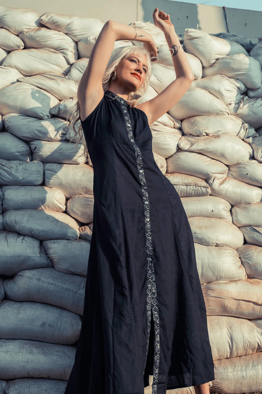 JULIETA Maxi Dress In Black