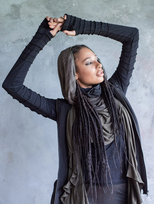 LAMPU SLUB Sweater In Black