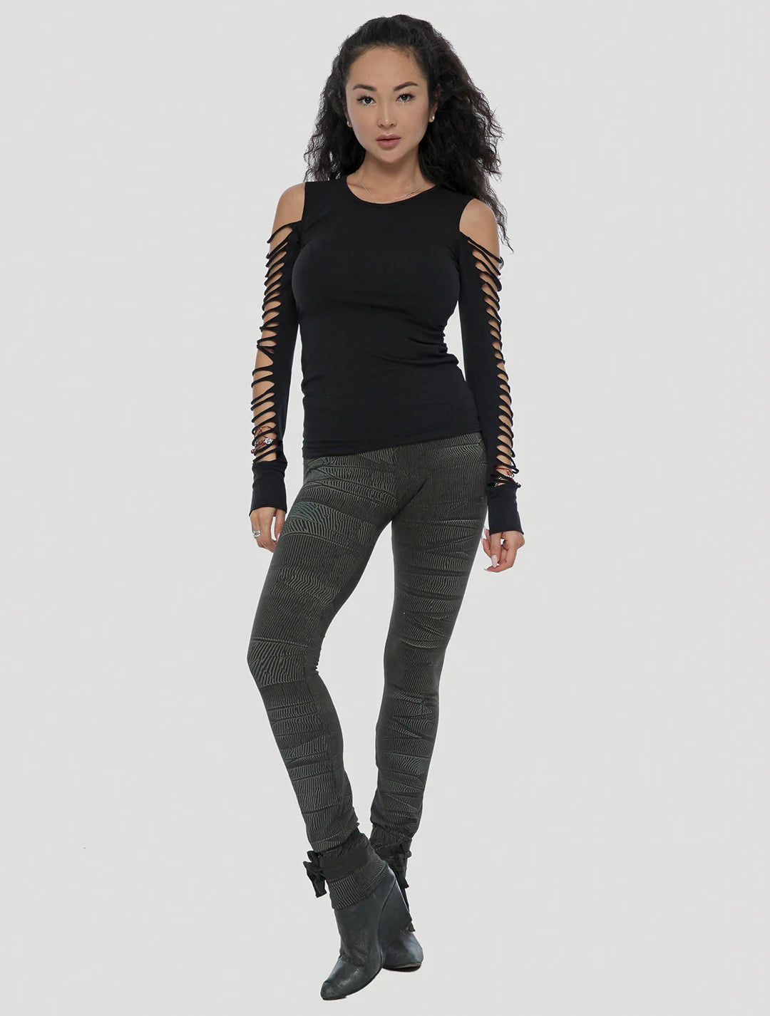 BOGO Long Sleeves Top In black