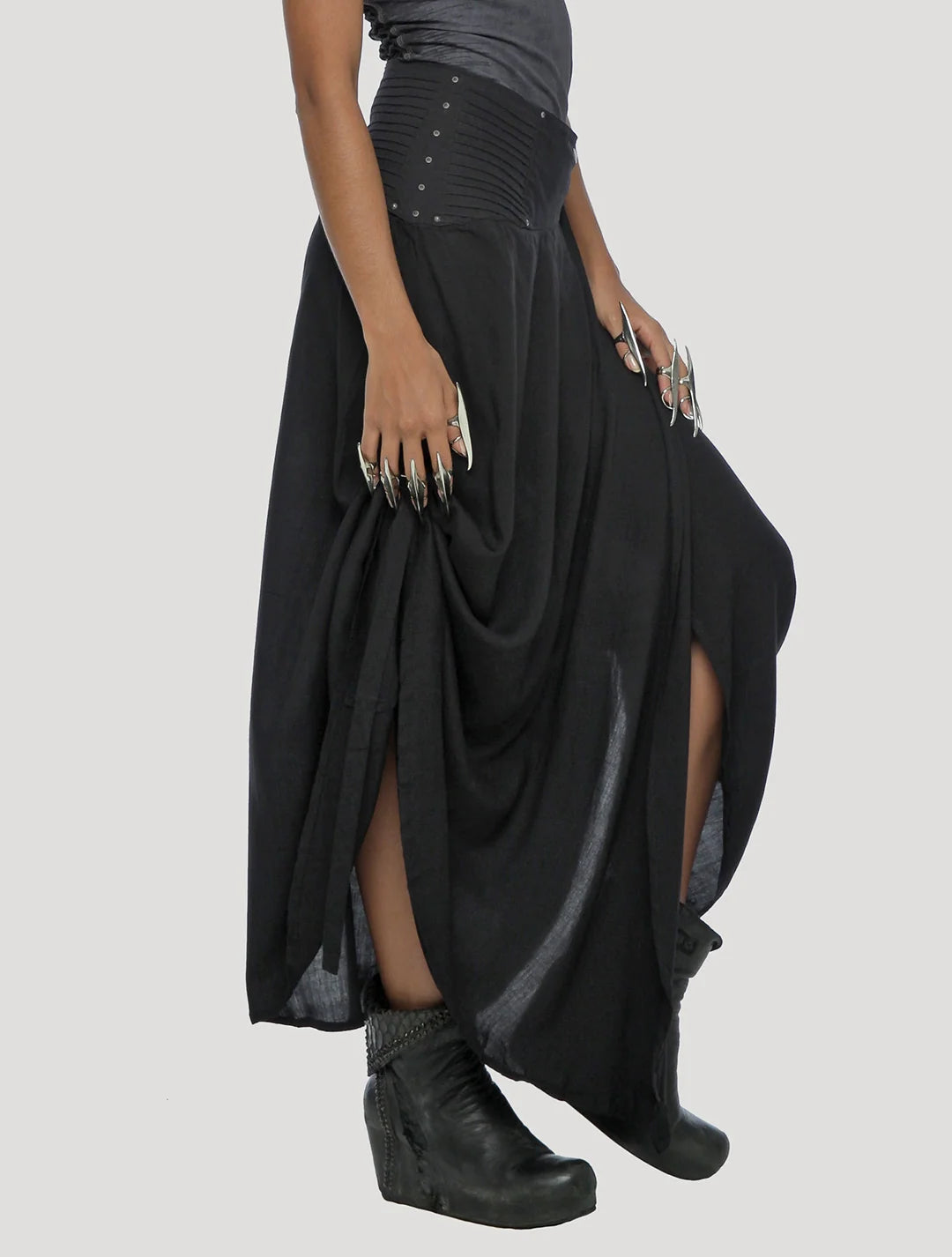 NANA Skirt In Black