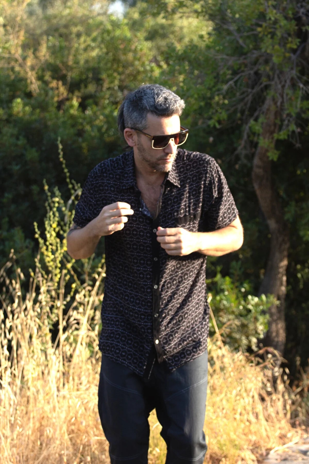 TRIBAL Unisex Button Short Sleeve Shirt