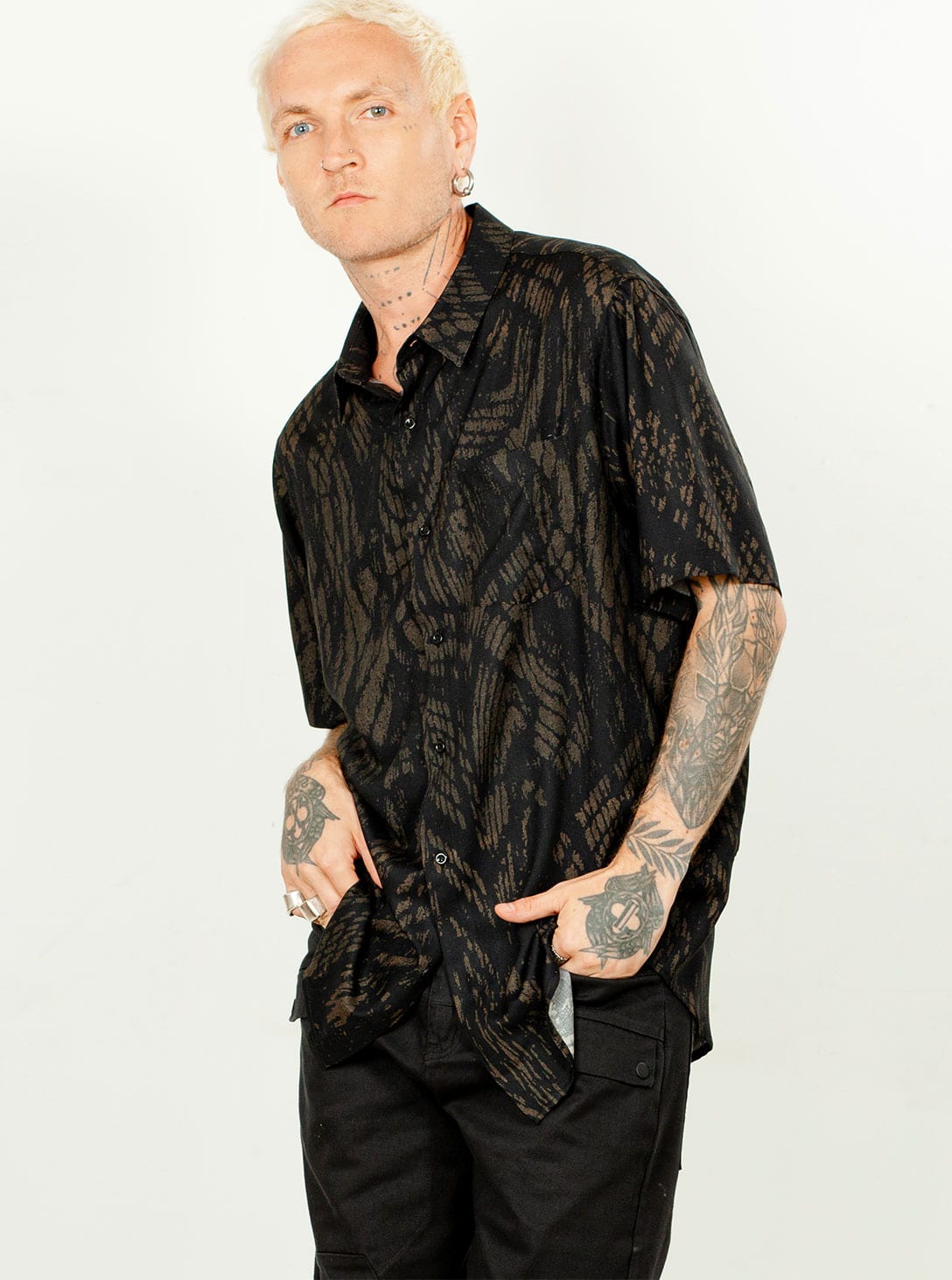 SERPENTINE Short Sleeve Button Shirt
